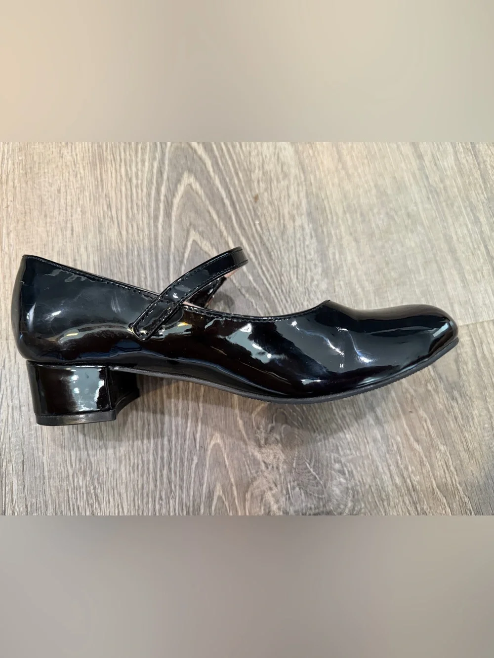 Girls' Black Patent Mary Jane Flats - Heart Insole